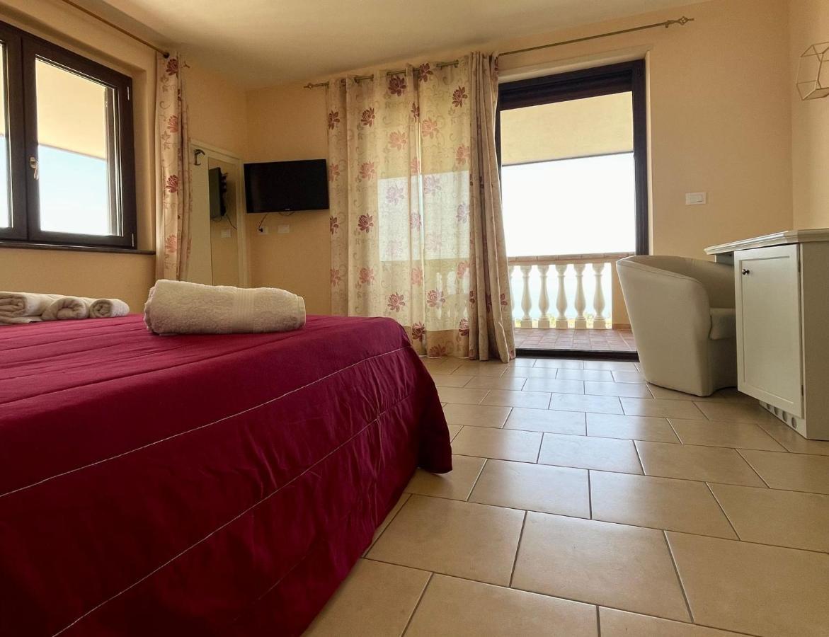 Hotel Residenza Domus Aurea Tropea- Vista Mare Santa Domenica Talao Exterior foto