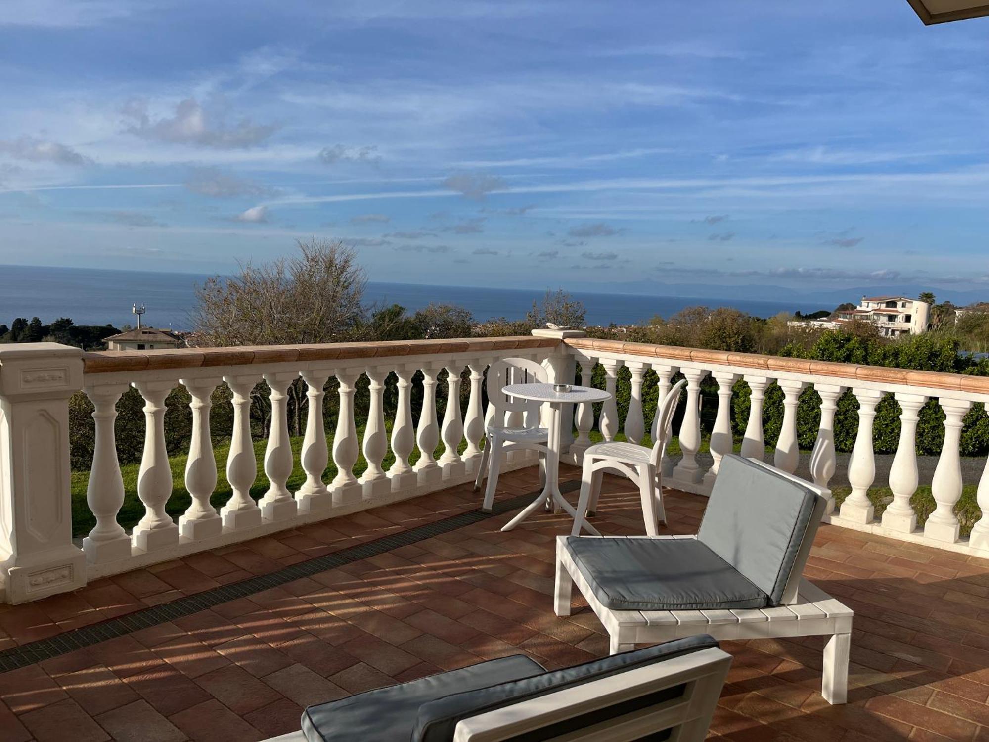 Hotel Residenza Domus Aurea Tropea- Vista Mare Santa Domenica Talao Exterior foto