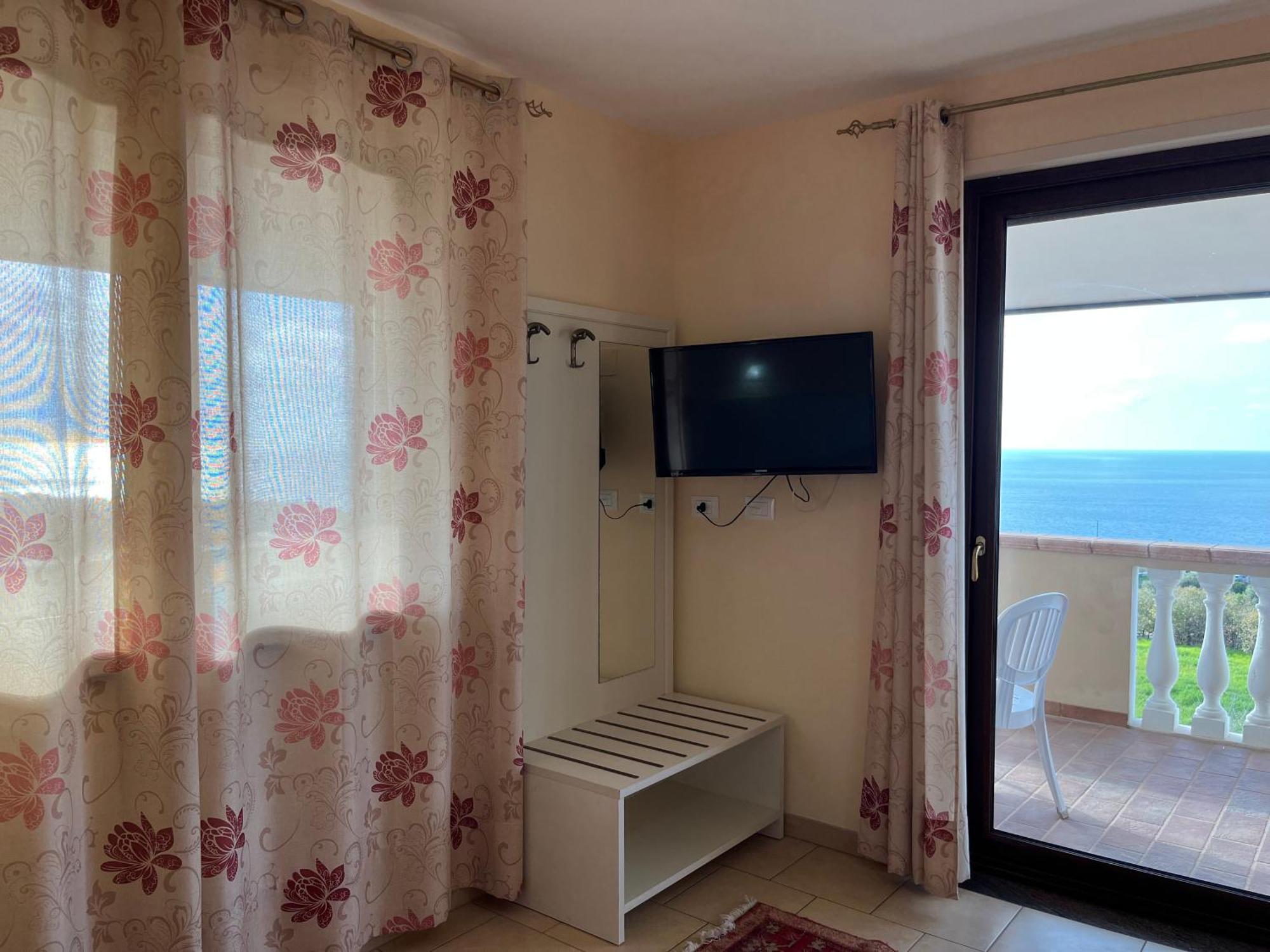 Hotel Residenza Domus Aurea Tropea- Vista Mare Santa Domenica Talao Exterior foto